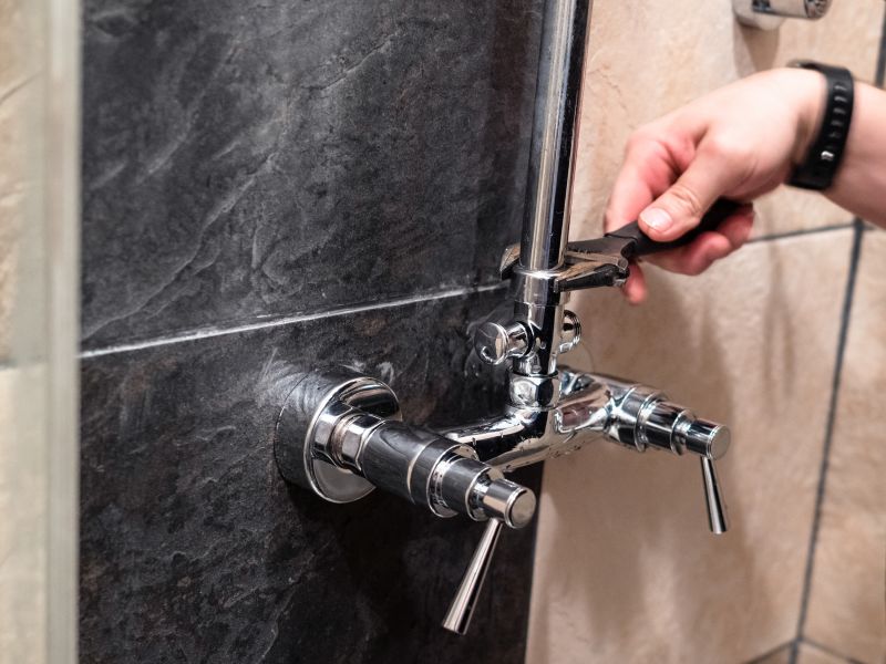 Top Shower Installation Companies in Chelsea, MI